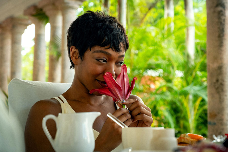 Blink Twice Film Naomi Ackie